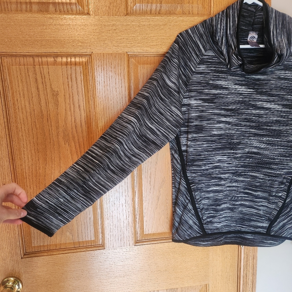 Champion Long-Sleeve - Picture 2 of 9